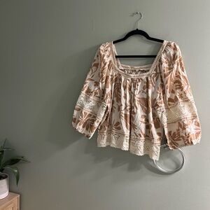 Christian Siriano bohemian floral blouse puff sleeve lace detail linen